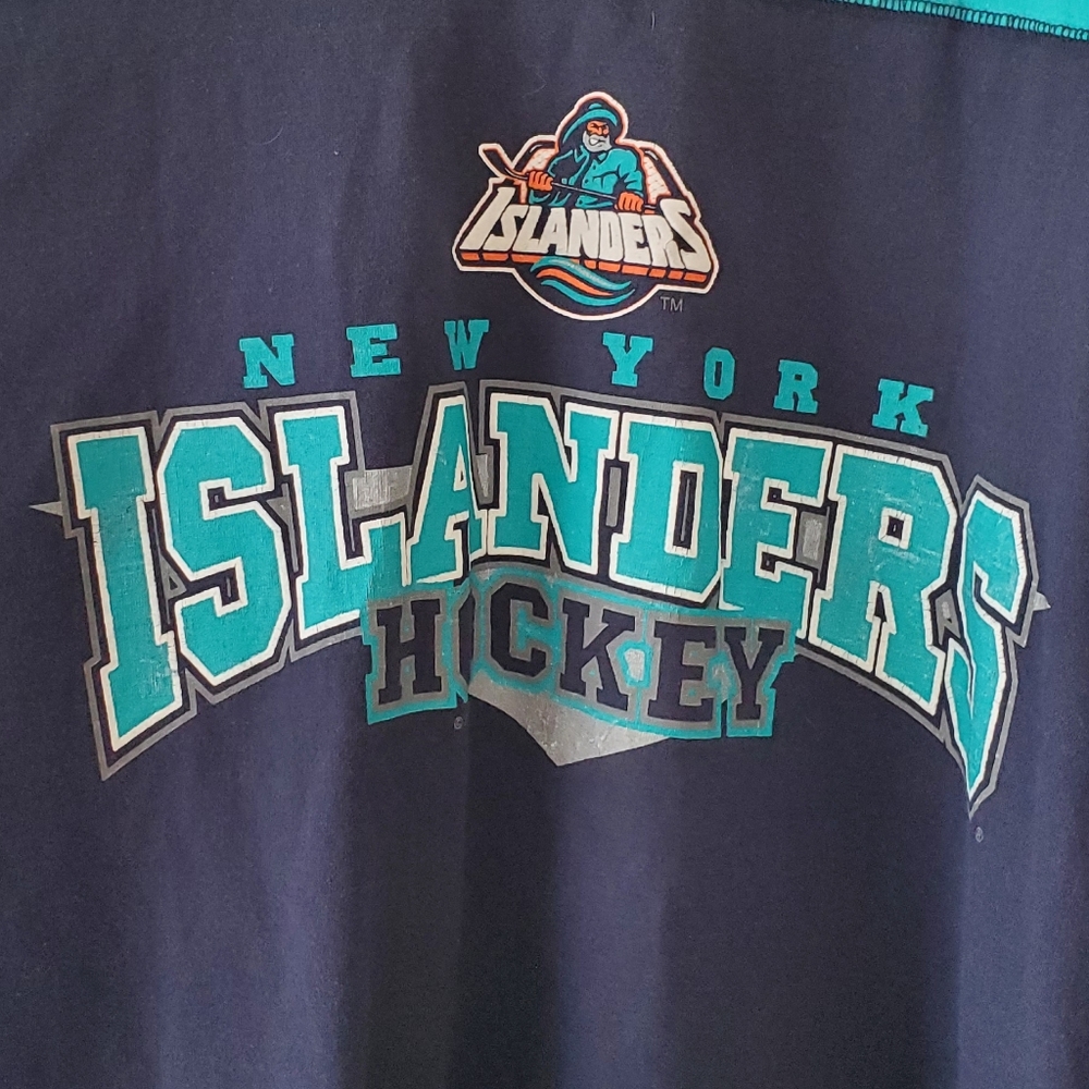 VINTAGE NEW YORK ISLANDERS Shirt